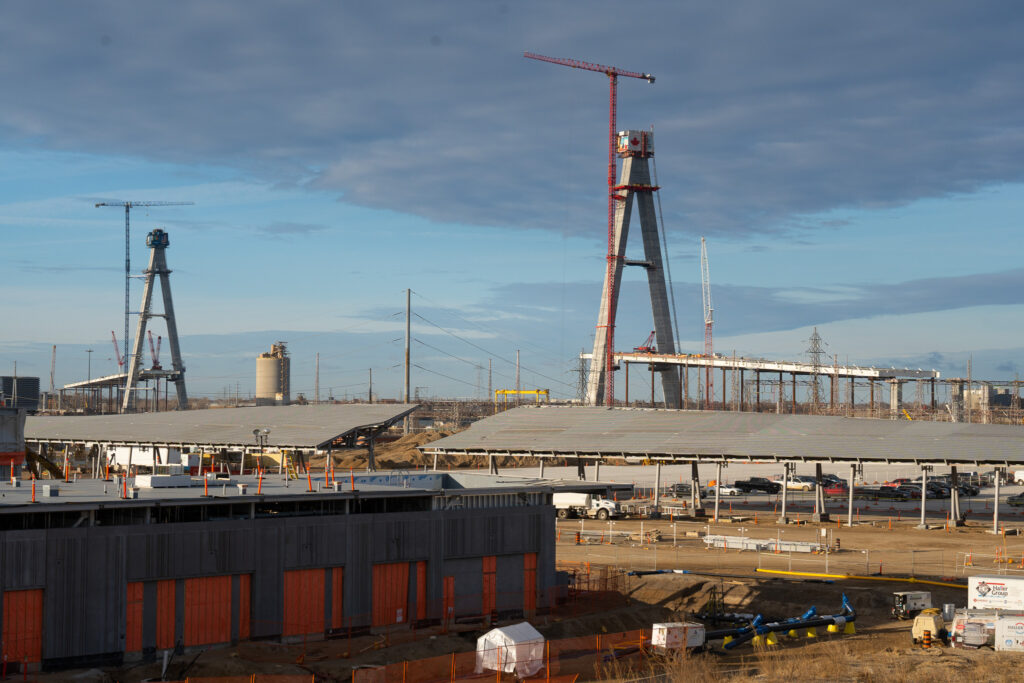 crane at the bridge construction site