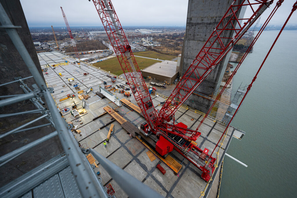 crane at the bridge construction site