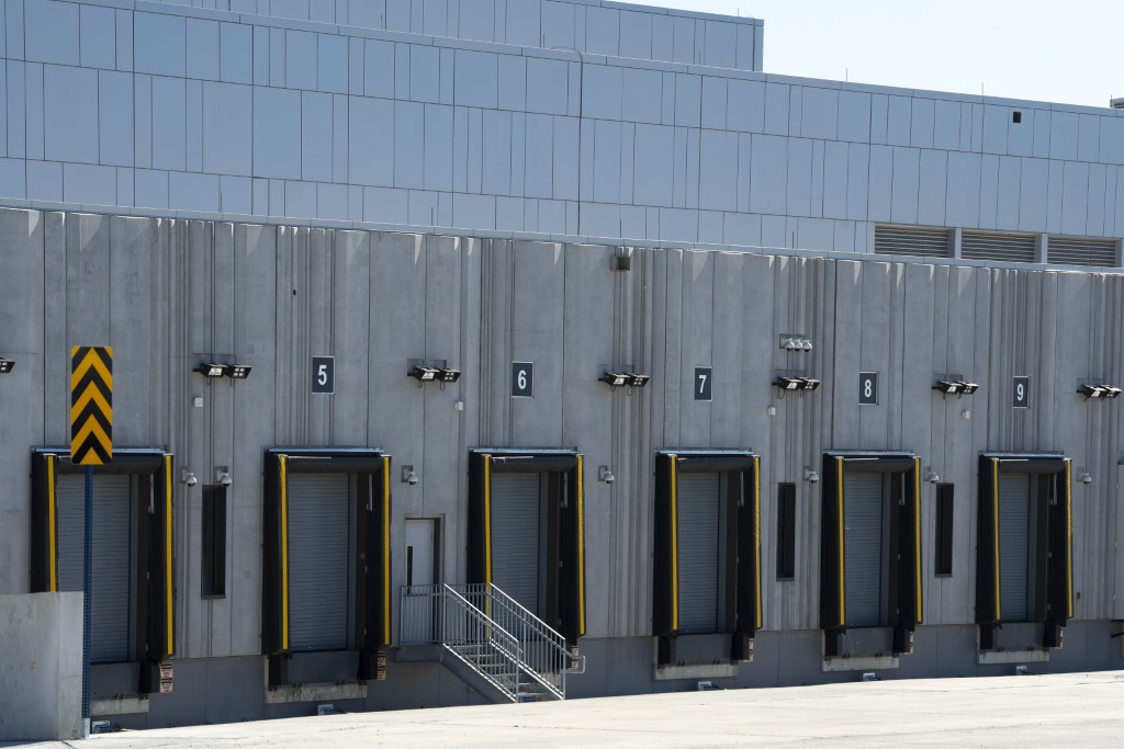 Commercial Warehouse